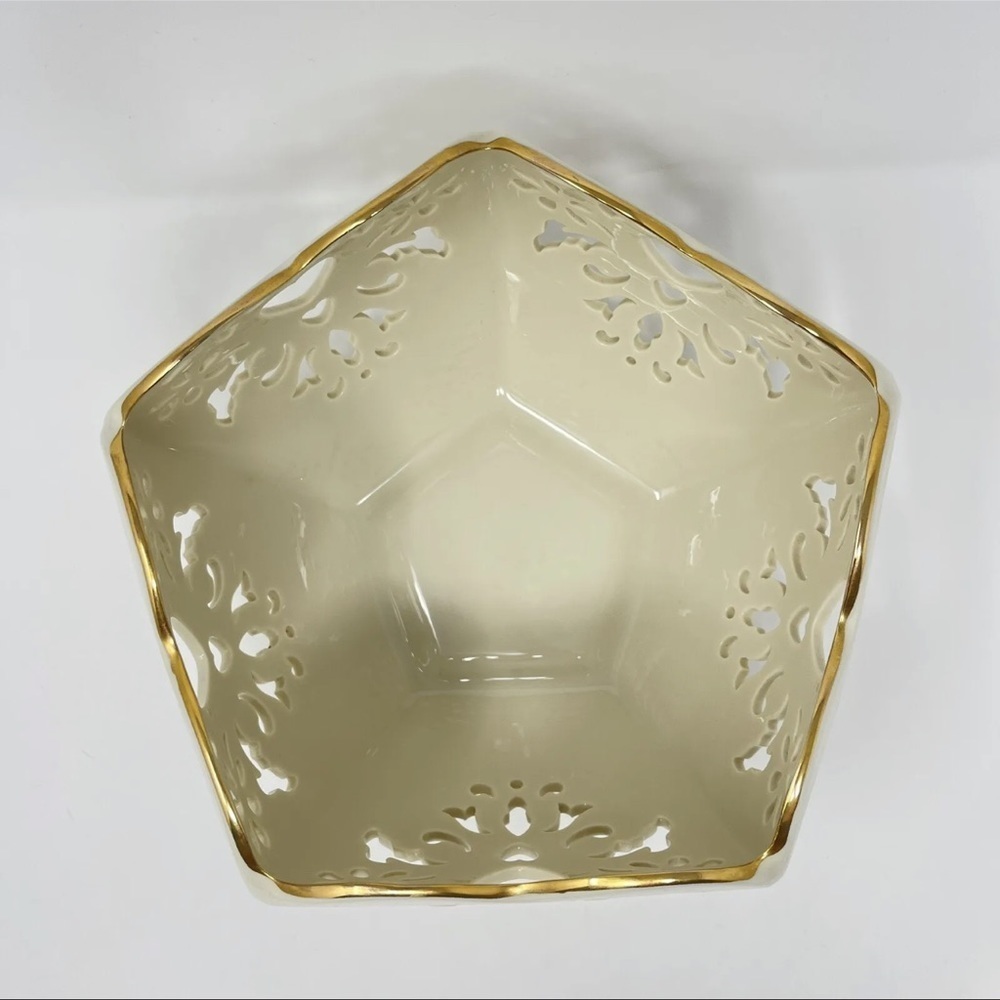 Lenox Eternal Hearts Pierced Round Candy Bowl Scalloped Trim - 24k Gold Large - Picture 5 of 11